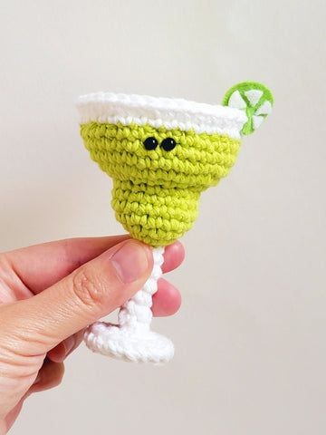Create Your Own Crochet Mini Margarita: A Fun and Charming DIY Pattern