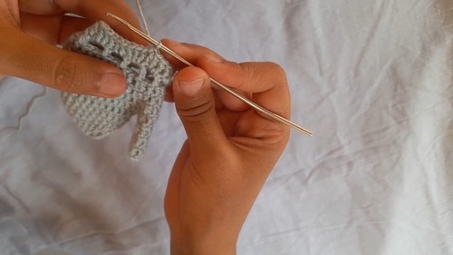 Crochet Baby Gloves