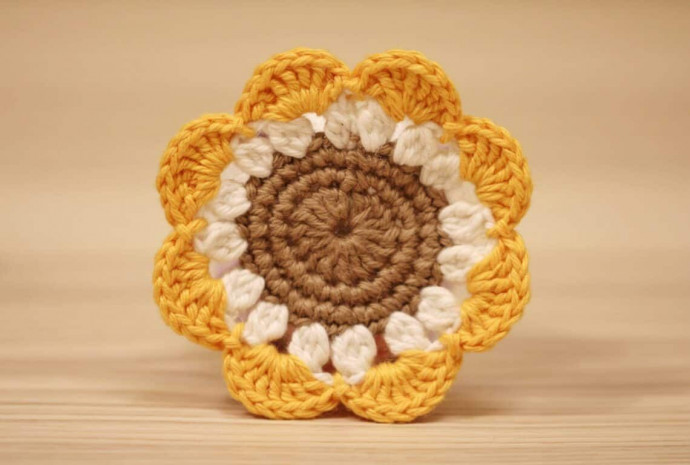 Crochet Flower Coaster