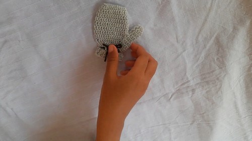 Crochet Baby Gloves