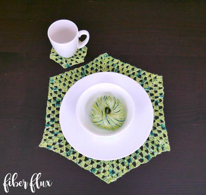 Crochet Placemat And Coasters
