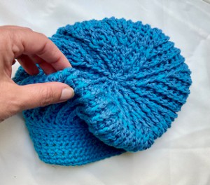 Create the Perfect Crochet Newsboy Hat for Kids: A Stylish and Functional Accessory
