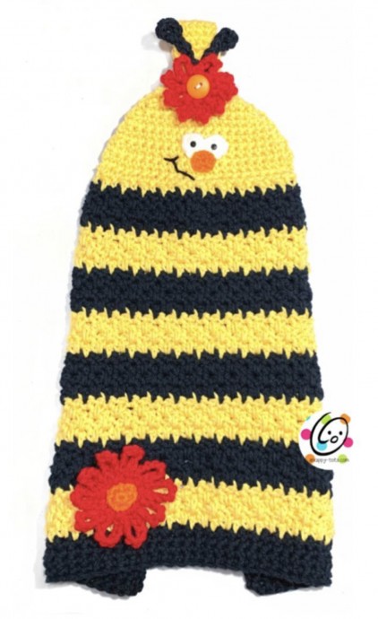 Free Crochet Pattern: Bee Happy Hanging Towel
