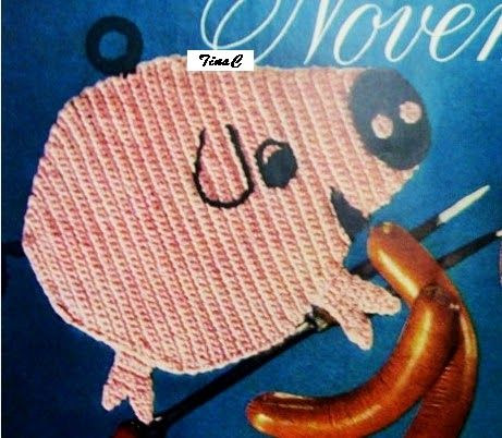 Adorable Crochet Pink Pig Potholder Pattern for Your Kitchen