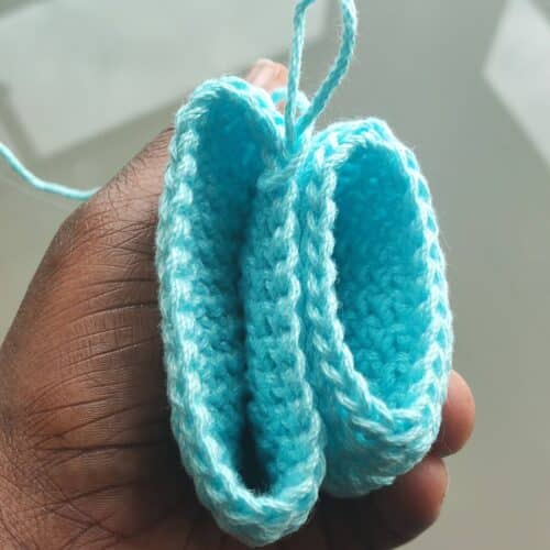 Create Cozy Crochet Pot Holders with This Easy Guide for Beginners
