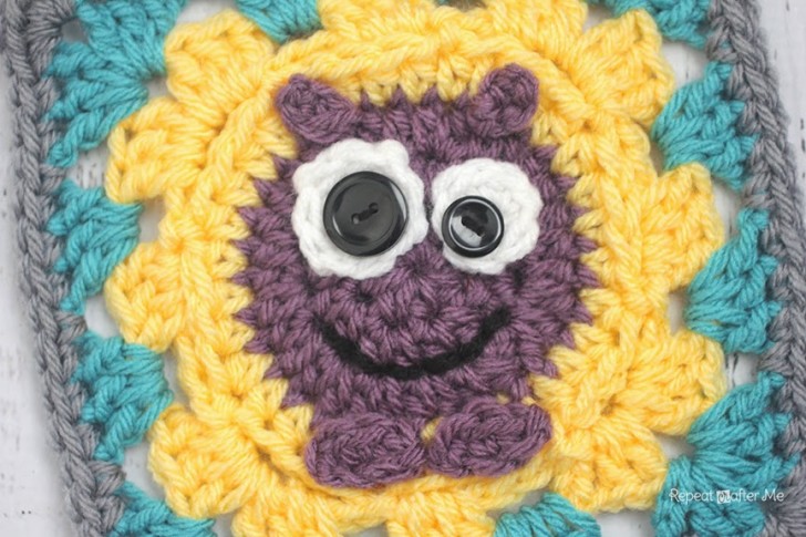 Create Your Own Playful Crochet Monster Granny Square - A Step-by-Step Guide