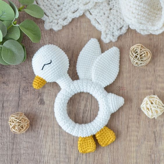 Create a Cute and Functional Crochet Duck Teething Ring for Your Baby Create a Cute and Functional Crochet Duck Teething Ring for Your Baby