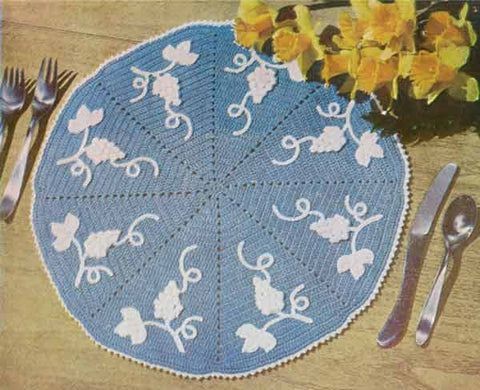 Create a Beautiful Grape-Themed Crochet Mat for Your Home Decor Create a Beautiful Grape-Themed Crochet Mat for Your Home Decor
