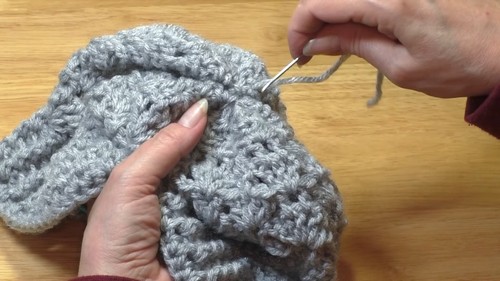 Create Your Stylish Crochet Vista Point Hat: A Comprehensive Guide to Crafting and Finishing