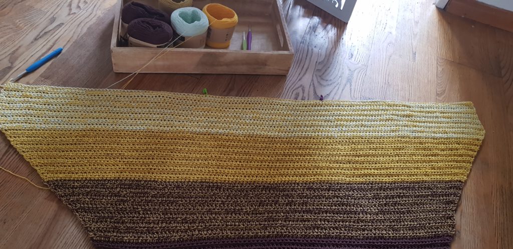 Crochet Fall Colors Dress: Create Your Autumn Wardrobe Staple with Style and Comfort