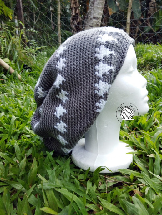 Create Your Own Cozy Crochet Slouchy Hearts Hat: Easy Pattern and Instructions Create Your Own Cozy Crochet Slouchy Hearts Hat: Easy Pattern and Instructions