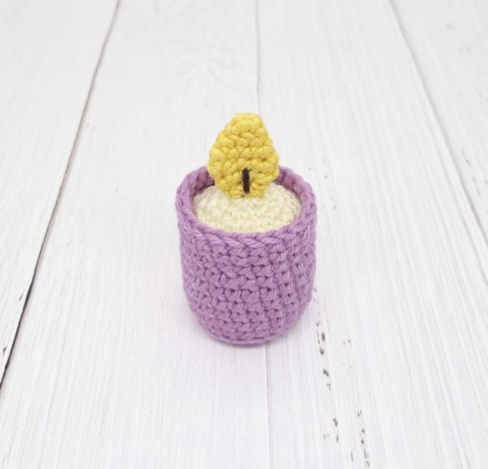 Simple Crochet Candle