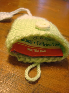 Create a Charming Crochet Tea Bag Cosy for Your Teatime