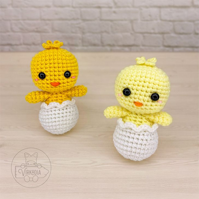 Crafting a Delightful Crochet Chick: Step-by-Step Guide for Beginners and Experts