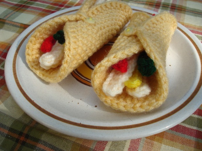 Create Crochet Burritos: A Fun and Delicious Craft Project for All Ages Create Crochet Burritos: A Fun and Delicious Craft Project for All Ages