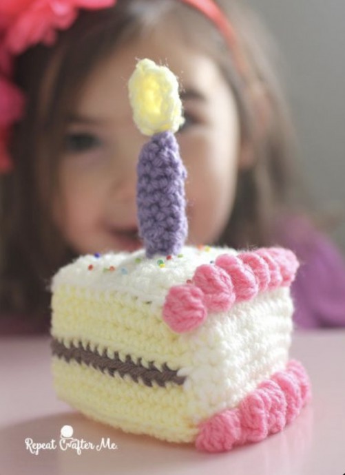 Yummy Slice of Birthday Cake – Free Crochet Pattern