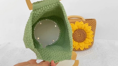 Crochet Sunflower Handbag