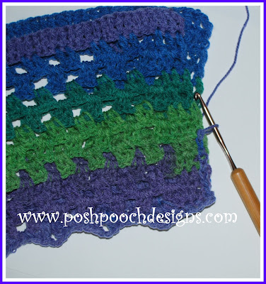 Create Your Cozy Crochet Loveland Triangle Cowl: Pattern and Instructions