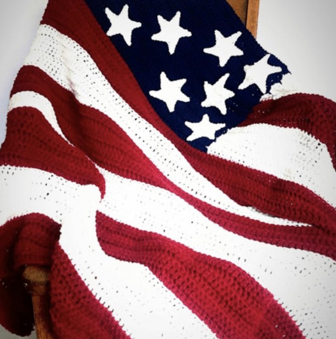 American Flag Crochet Blanket (Free Pattern)