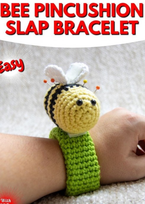 Crochet Bee Slap Bracelet and Pin Cushion (Free Pattern)
