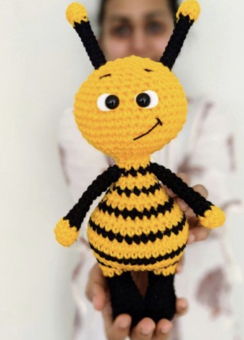 Cute Amigurumi Bee