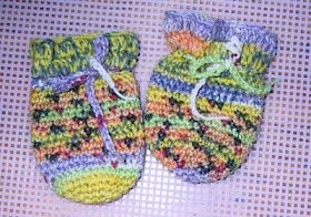 Crochet Baby Mittens with Fraternal Stripes: A Cozy and Stylish DIY Guide Crochet Baby Mittens with Fraternal Stripes: A Cozy and Stylish DIY Guide