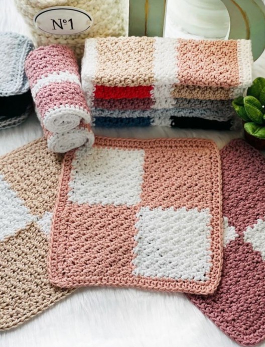 Crochet Four Square Dishcloth