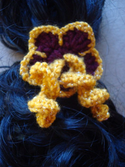 How to Create Stunning Crochet Hibiscus Flower Hair Ties for Stylish Looks