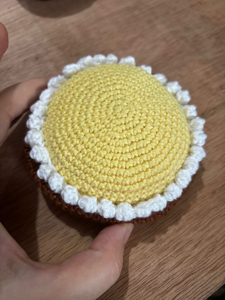Create Adorable Crochet Mini Lime Pies: A Fun and Whimsical Project