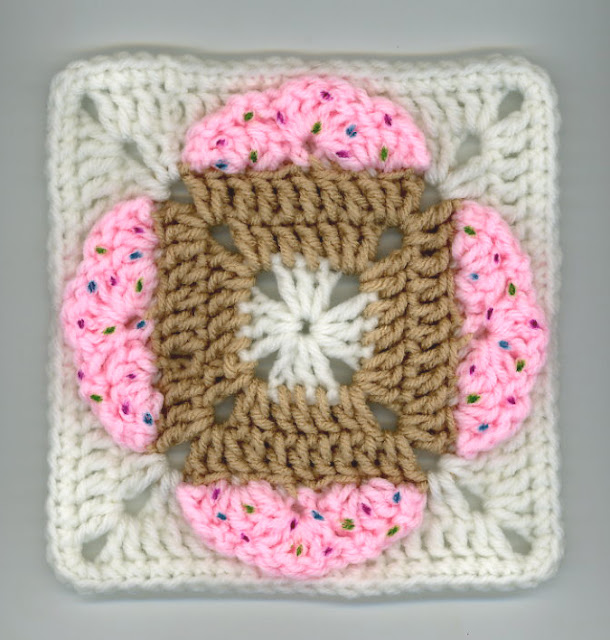 Create Adorable Crochet Heart Squares for Every Occasion