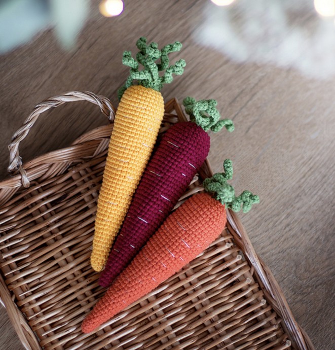 Amigurumi Carrot Toy