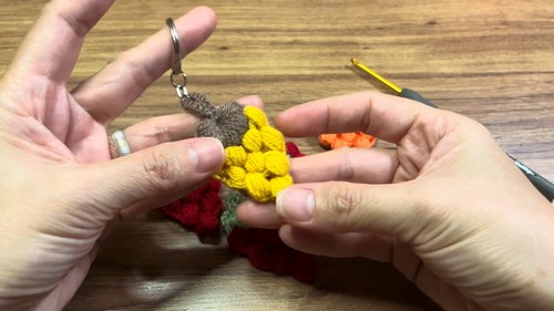 Create Adorable Crochet Strawberry Appliques: A Step-By-Step Guide