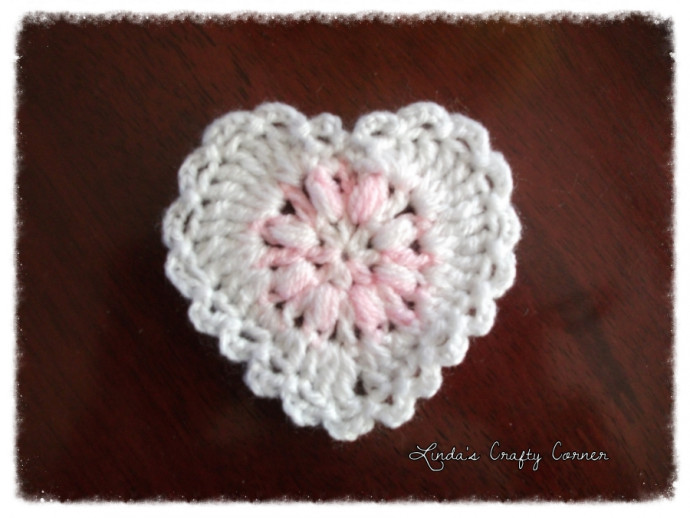 Create Adorable Crochet Sweet Lacy Hearts for the Perfect DIY Project