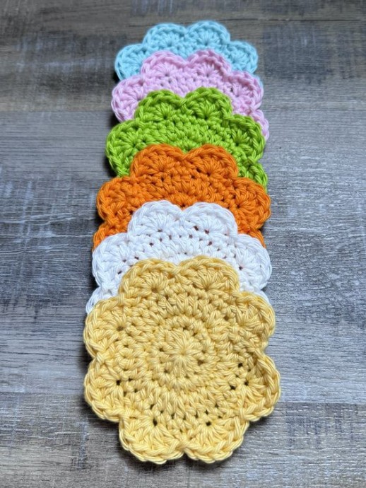 Cute and Eco-Friendly Crochet Cotton Flower Face Scrubbies for Your Skincare Routine Cute and Eco-Friendly Crochet Cotton Flower Face Scrubbies for Your Skincare Routine