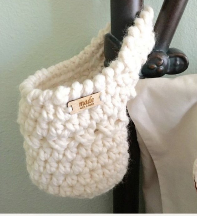Discover the Crochet Hanging Basket: A Perfect Blend of Functionality and Charm Discover the Crochet Hanging Basket: A Perfect Blend of Functionality and Charm