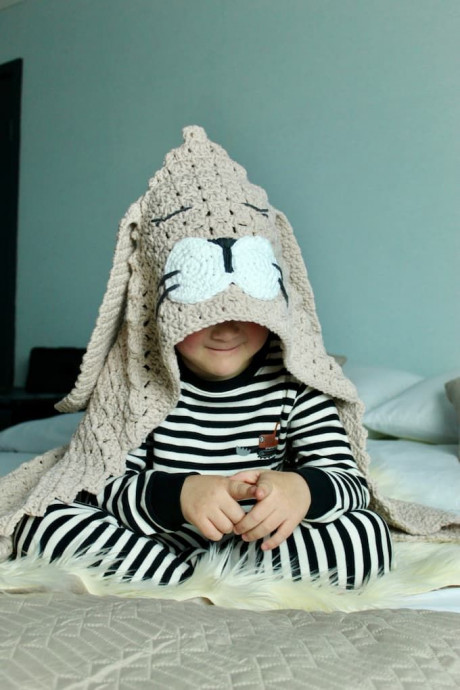 Crochet Hooded Bunny Blanket: A Cozy and Whimsical Project for Crafters of All Levels Crochet Hooded Bunny Blanket: A Cozy and Whimsical Project for Crafters of All Levels