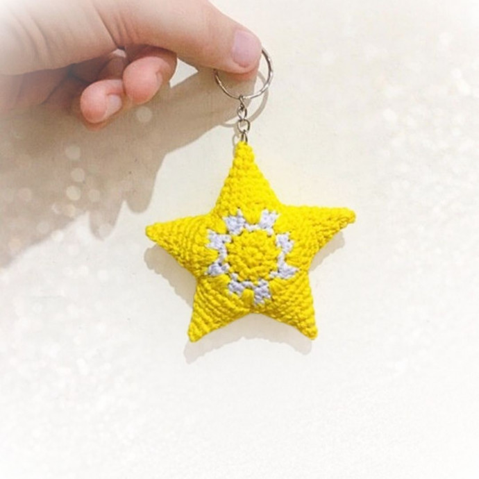 How to Create a Beautiful Crochet Star Keychain: A Fun DIY Craft Project