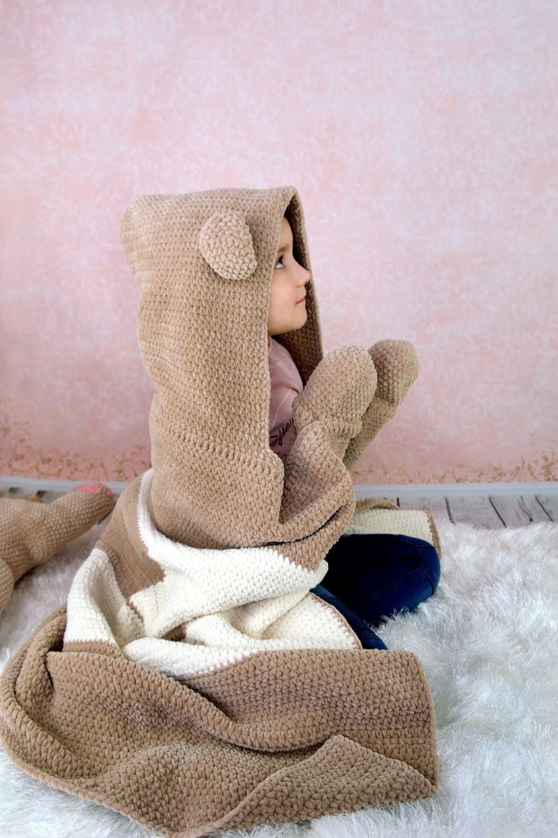 Craft Your Cozy Crochet Teddy Bear Blanket: A Step-by-Step Guide for Beginners and Experts