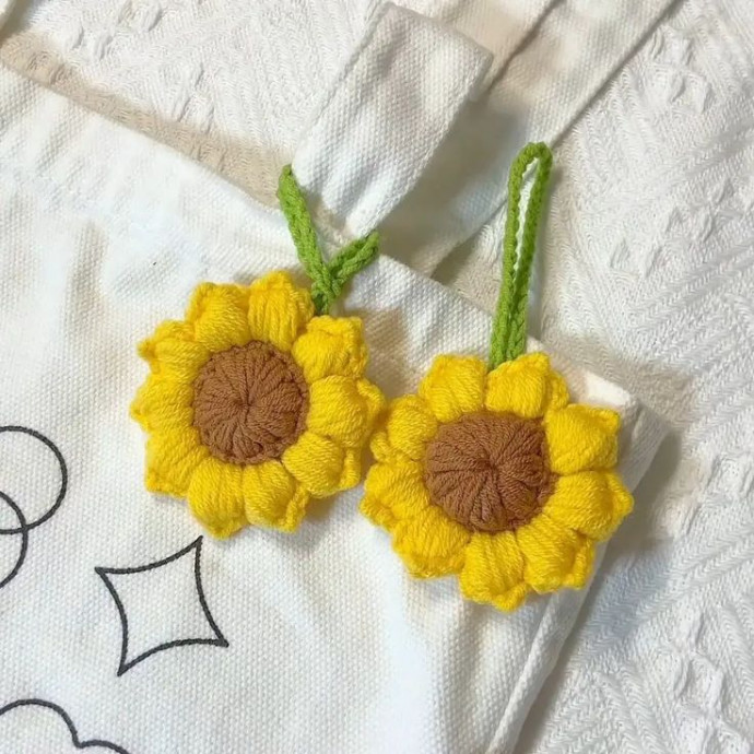 Crochet Sunflower Keychain Crochet Sunflower Keychain