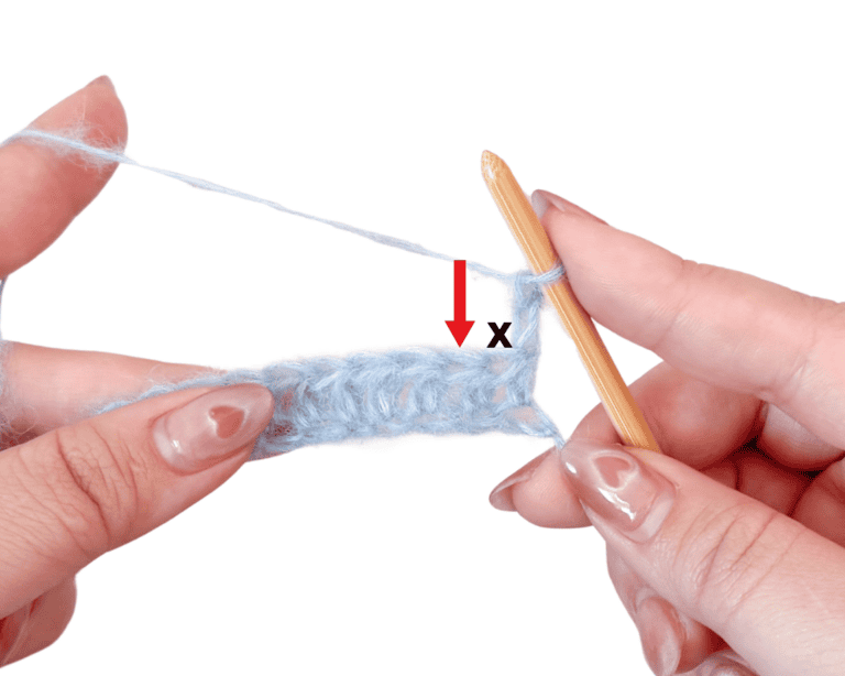 Create a Charming Crochet Bow: A Beginner&#039;s Guide to Crafting with Style