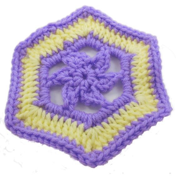 Create Stunning Crochet Projects with the Easy-to-Follow April Hexagon Motif Pattern Create Stunning Crochet Projects with the Easy-to-Follow April Hexagon Motif Pattern