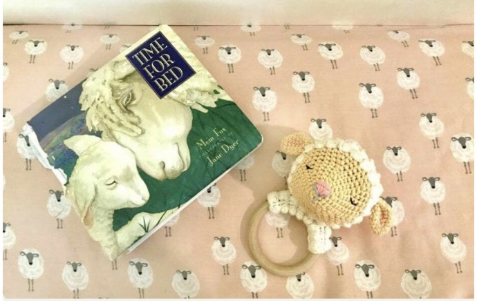 Create a Unique Crochet Lamb Rattle for Your Little Ones - Easy DIY Project Create a Unique Crochet Lamb Rattle for Your Little Ones - Easy DIY Project