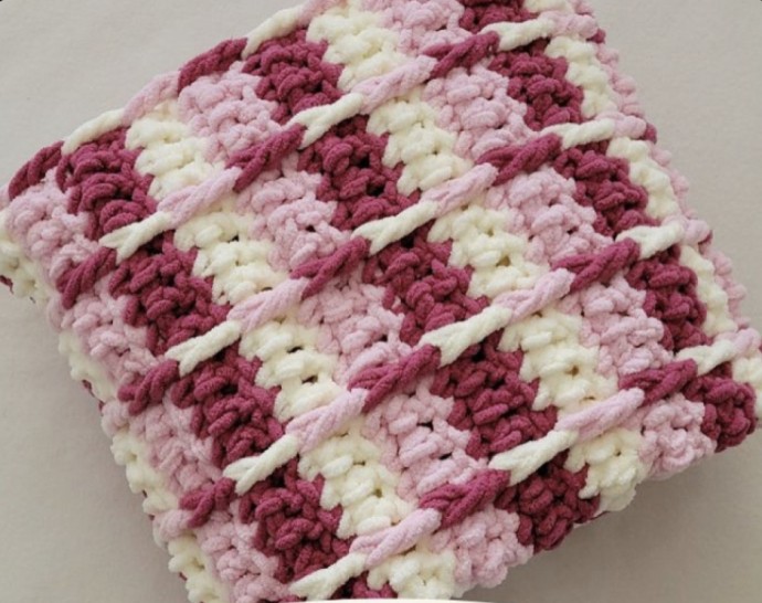Crochet Ribbed Blanket Pattern (FREE)