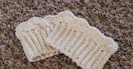 Create Stylish Crochet Two Ways Boot Cuffs for Your Winter Wardrobe Create Stylish Crochet Two Ways Boot Cuffs for Your Winter Wardrobe