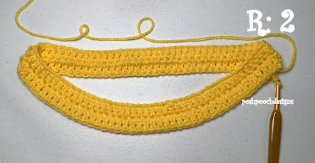 Create Your Cozy and Stylish Crocheted Poncho: A Detailed Guide