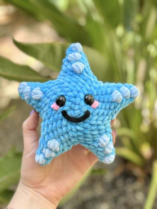 Create Adorable Crocheted Starfish: A Step-by-Step Guide with Material List and Instructions