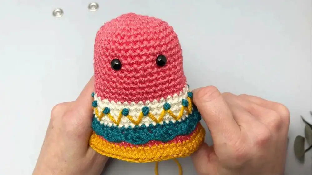 Create Your Own Crochet Folk Bunny: A Step-by-Step Guide for Handmade Joy