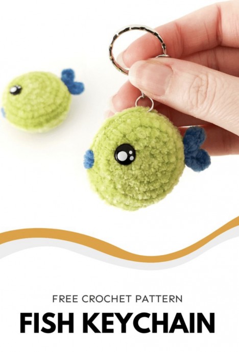 Crochet Fish Keychain Pattern (FREE)