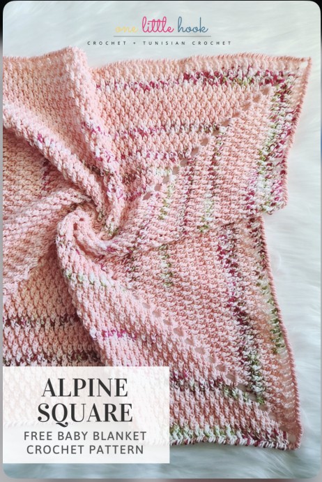 Keep Your Baby Cozy and Comfortable with this Easy DIY Alpine Round Baby Blanket: The Perfect Solution for a Good Night's Sleep!
