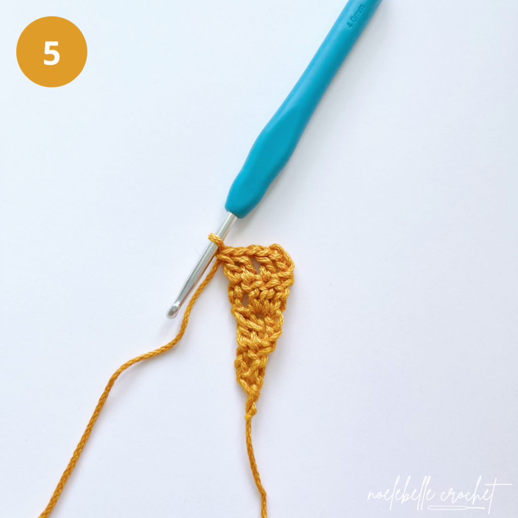 Create Your Own Adorable Crochet Headwrap: A Stylish Accessory for All Seasons